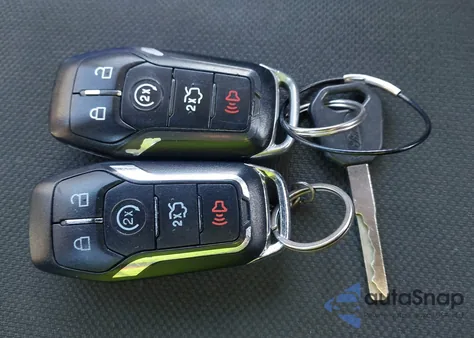 2017 Ford Explorer Xlt из США, поврежденный, VIN 1FM5K8D86HGC08090